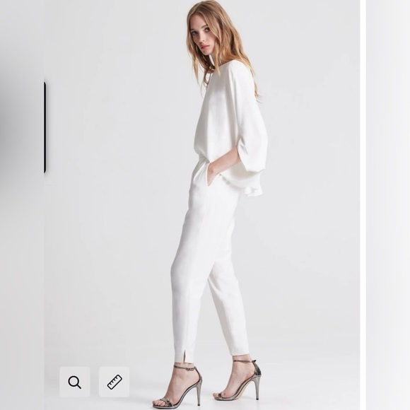 Halston Draped Sleeve Tapered Leg Crepe Jumpsuit White Size 0 - Picture 2 of 16